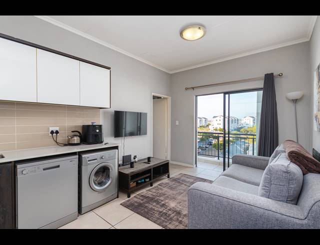 1 BEDROOM APARTMENT TO LET IN SANDOWN